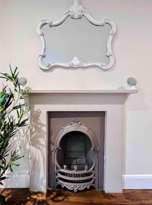 Smart-Home In Original Victorian Building Bristol Exteriér fotografie
