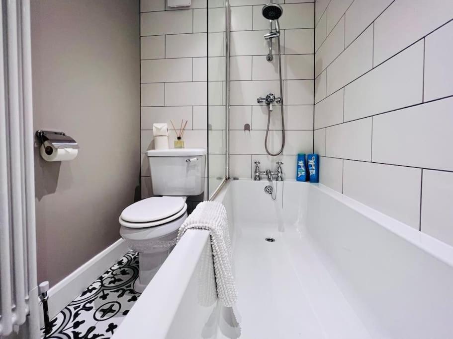 Smart-Home In Original Victorian Building Bristol Exteriér fotografie