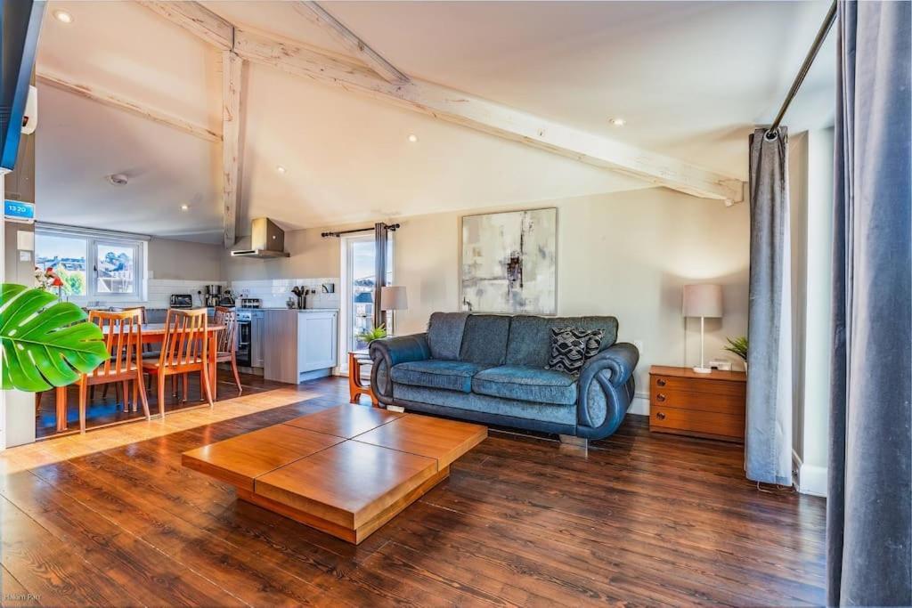 Smart-Home In Original Victorian Building Bristol Exteriér fotografie